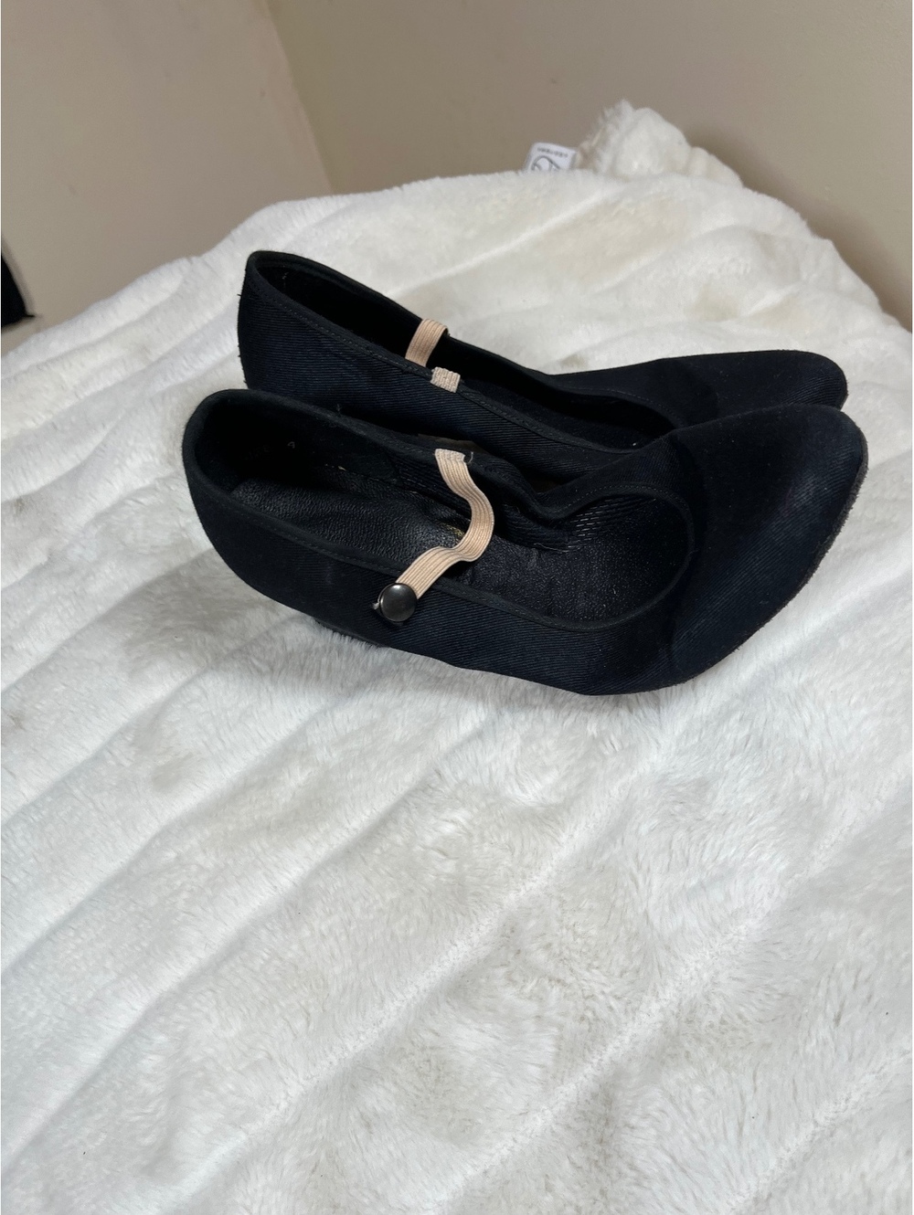 VTG Freed of London Women's US 6/UK 4 Classic Blue Black Mary Jane Pump Shoes